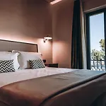 فندق Ananea Yachting 5*