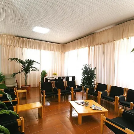 Ananea Yachting Otel Tropea