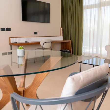 Ananea Yachting Hotel 4*