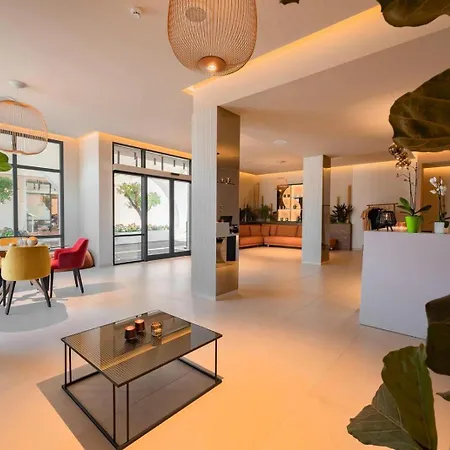 Ananea Yachting Otel Tropea
