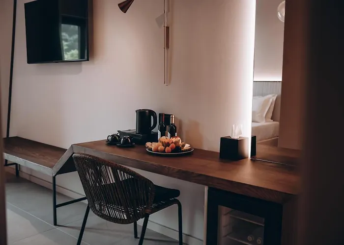 Ananea Yachting טרופאה