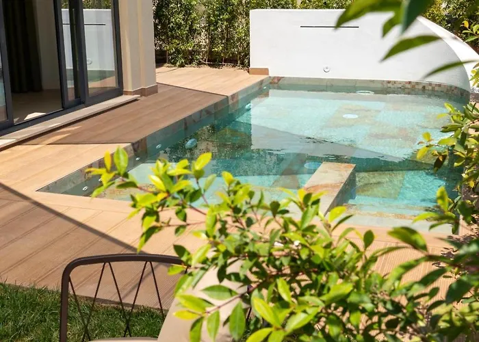 Ananea Yachting 4* טרופאה