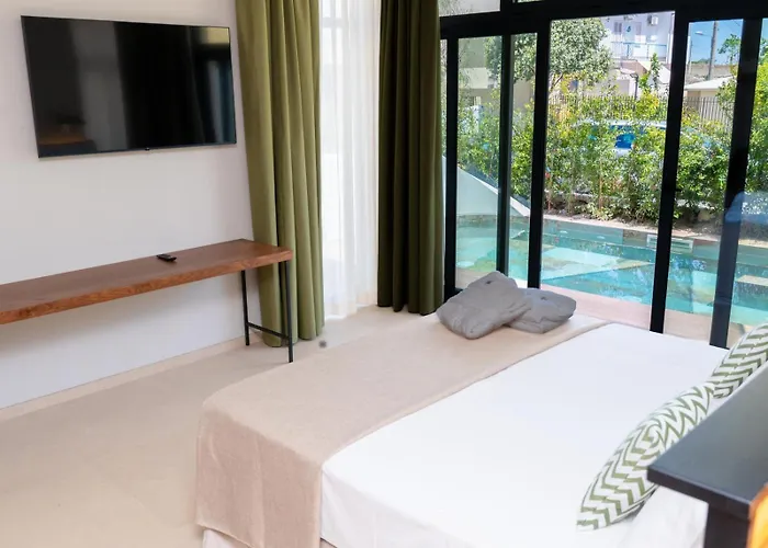 מלון Ananea Yachting